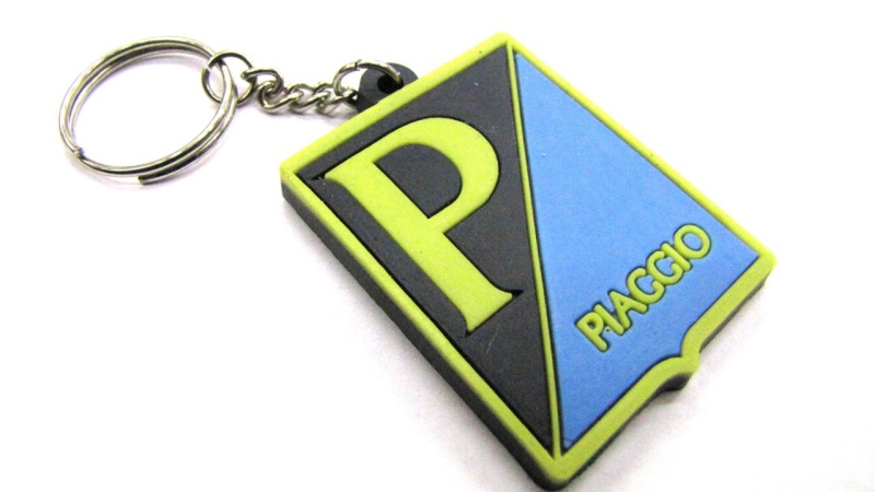 Schlüsselanhänger Piaggio / emblem Piaggio rechteck